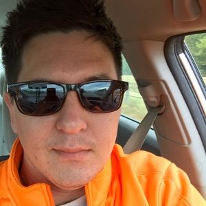 Meet your Posher, Chris